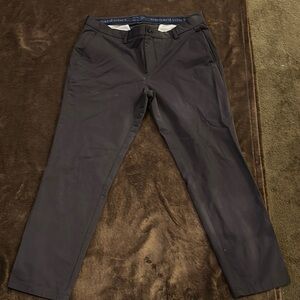 Vineyard Vines Black Chinos Classic Cotton Blend
